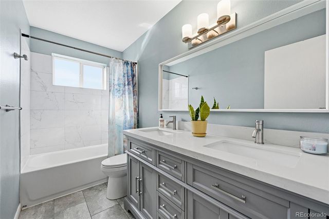 6021 Yarrow Street B11, Arvada, CO 80004