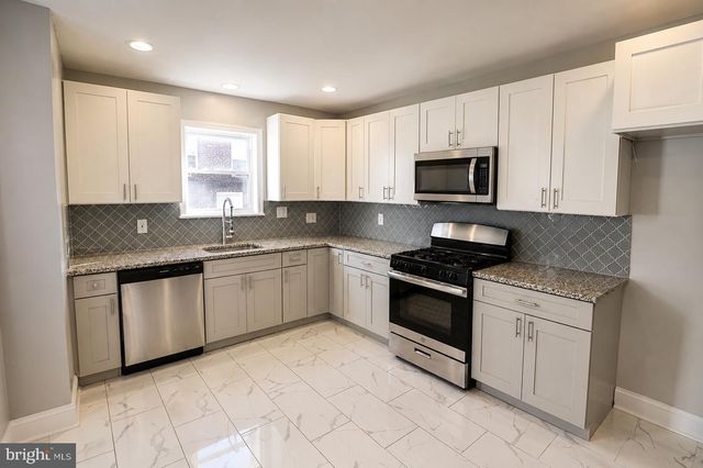 866 ANCHOR ST, Philadelphia, PA 19124
