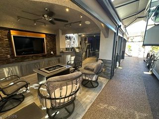 8175 Arville Street 400, Las Vegas, NV 89139