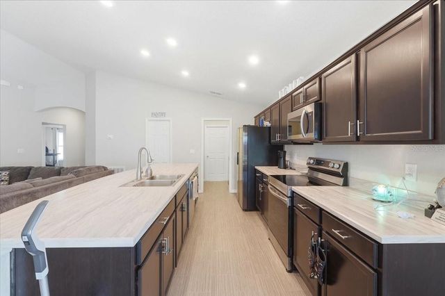 7227 VICTORIA ROAD, Lakeland, FL 33809