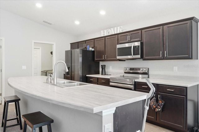 7227 VICTORIA ROAD, Lakeland, FL 33809