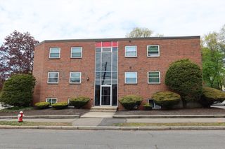 101 Walker St C4, Newton, MA 02460