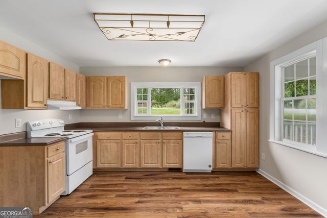 109 Flatrock Lane, Eatonton, GA 31024