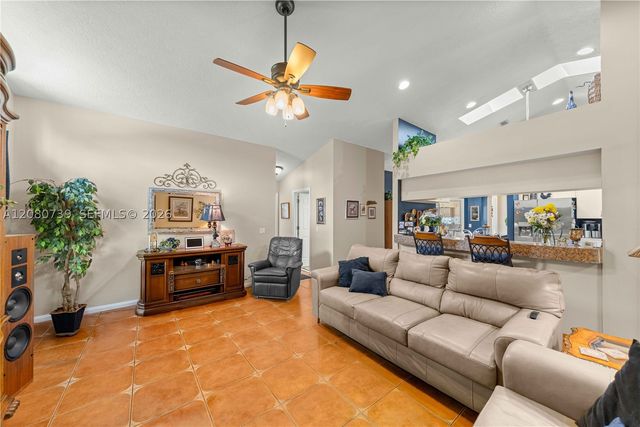 8400 SW 52ND CT, Ocala, FL 34476
