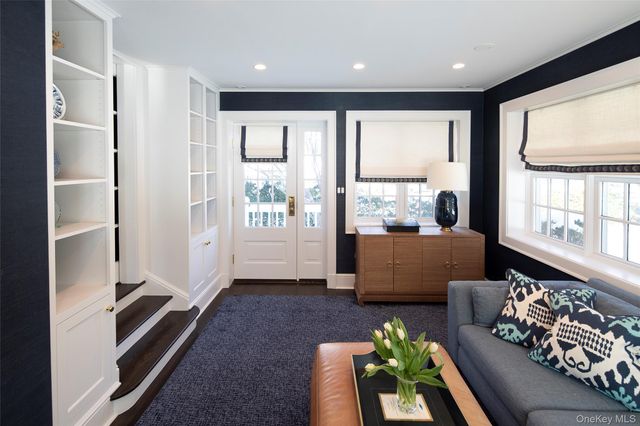 5 Orchard Place, Bronxville, NY 10708