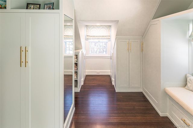 5 Orchard Place, Bronxville, NY 10708