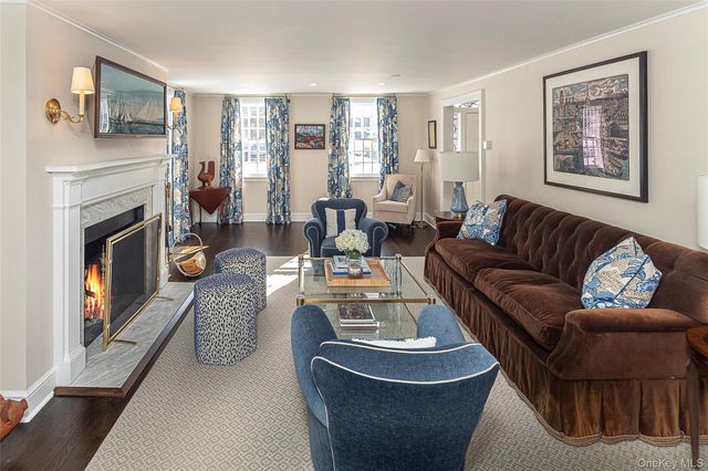 5 Orchard Place, Bronxville, NY 10708