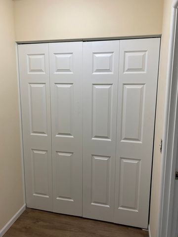 1025 W HOLLYWOOD Avenue 218, Chicago, IL 60660