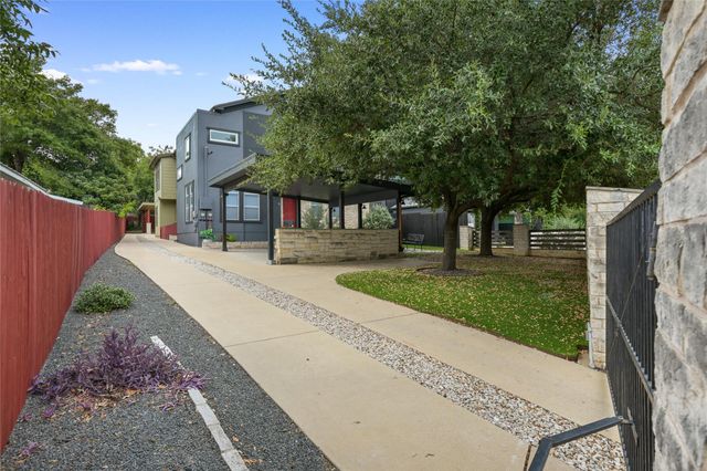 1612 S 3rd ST B, Austin, TX 78704