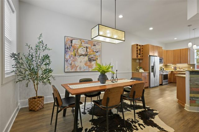 1612 S 3rd ST B, Austin, TX 78704