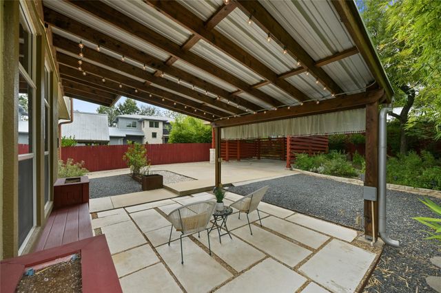 1612 S 3rd ST B, Austin, TX 78704