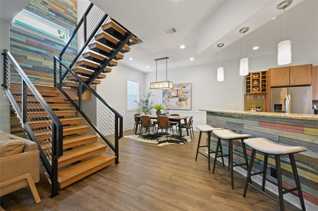 1612 S 3rd ST B, Austin, TX 78704