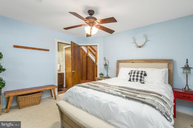 87 WARBLER CT, Lake Harmony, PA 18624