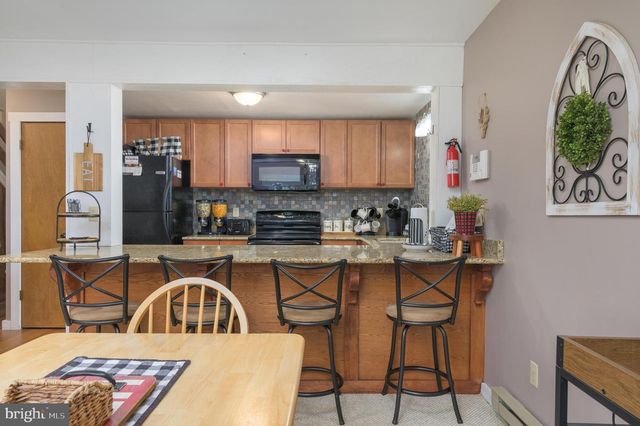 87 WARBLER CT, Lake Harmony, PA 18624