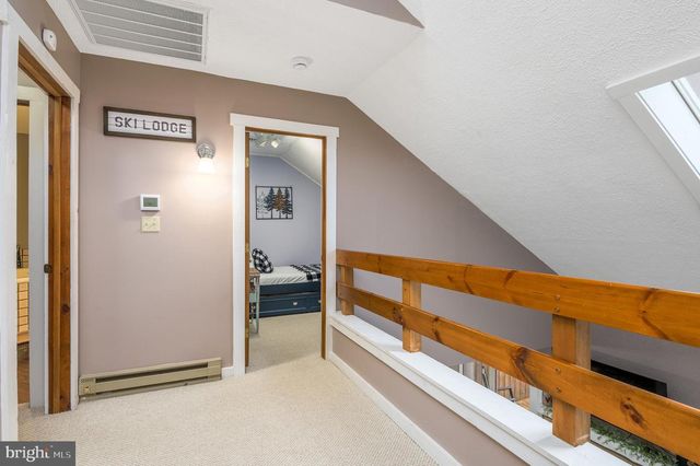 87 WARBLER CT, Lake Harmony, PA 18624