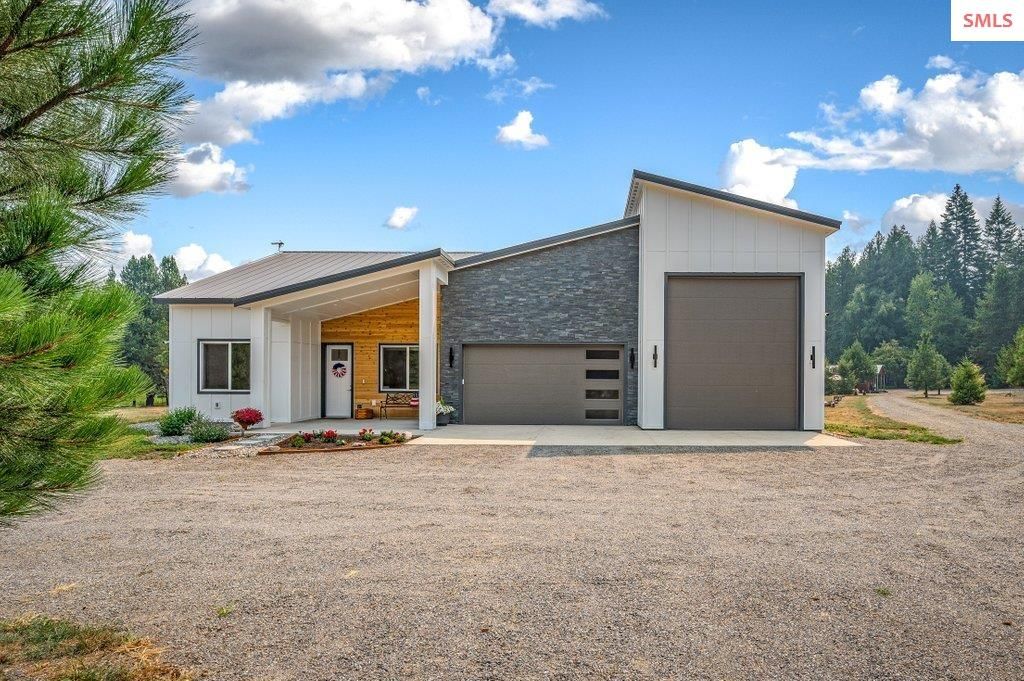 125 Ferry Road, Sagle, ID 83860 photo 1