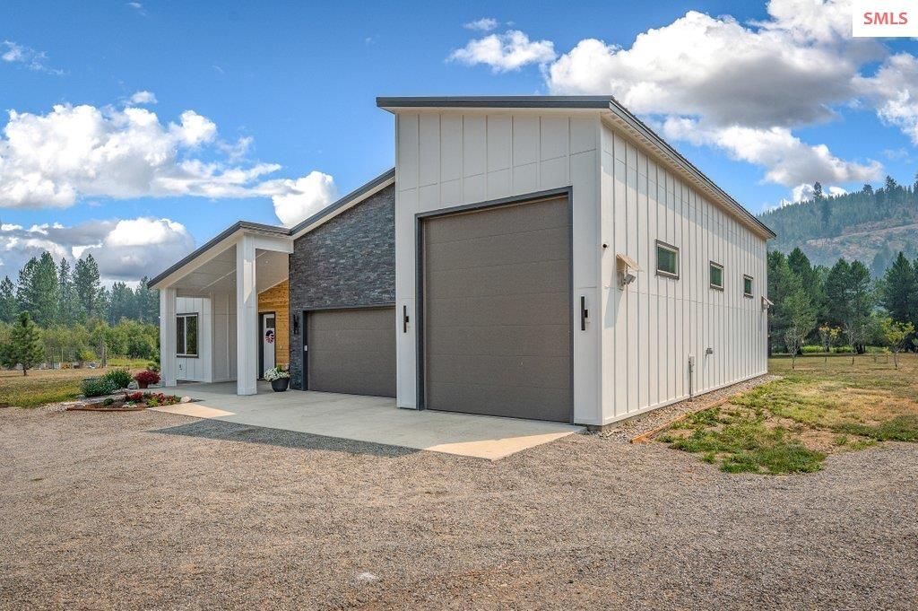 125 Ferry Road, Sagle, ID 83860 photo 2