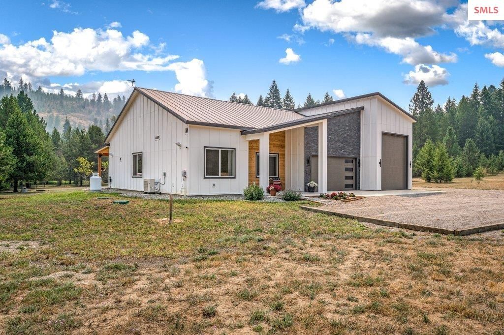 125 Ferry Road, Sagle, ID 83860 photo 3