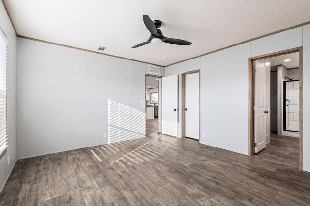 124 Porter Circle, Savoy, TX 75479