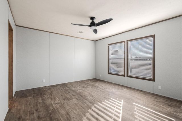 124 Porter Circle, Savoy, TX 75479