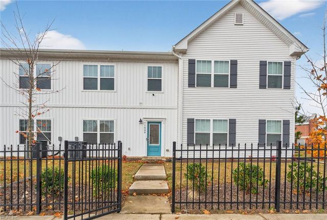 1009 White Marsh RD, Suffolk, VA 23434