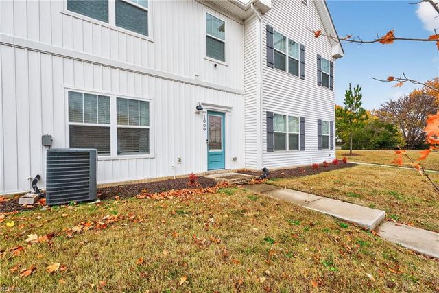 1009 White Marsh RD, Suffolk, VA 23434