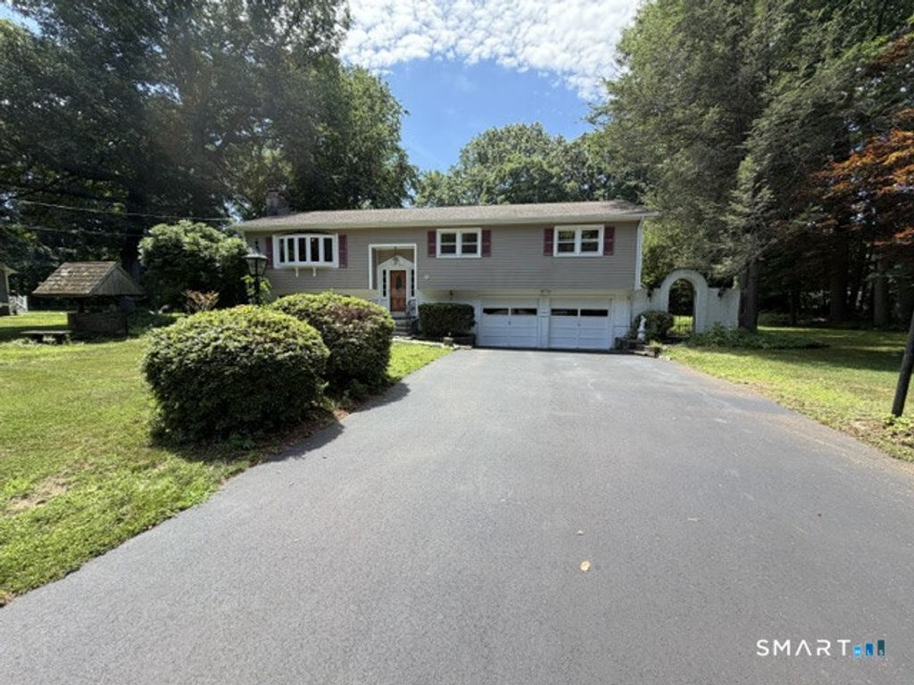 73 Fawn Hill Road, Shelton, CT 06484