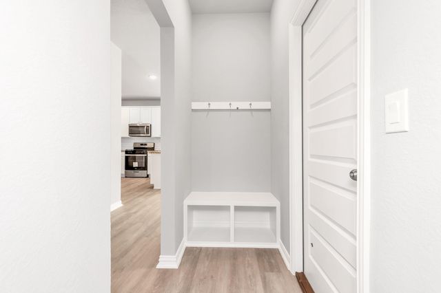 4615 Seagrass Knoll Drive, Katy, TX 77493