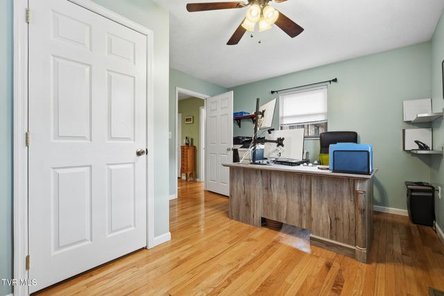 186 Kelly Coomer Road, Big Stone Gap, VA 24219