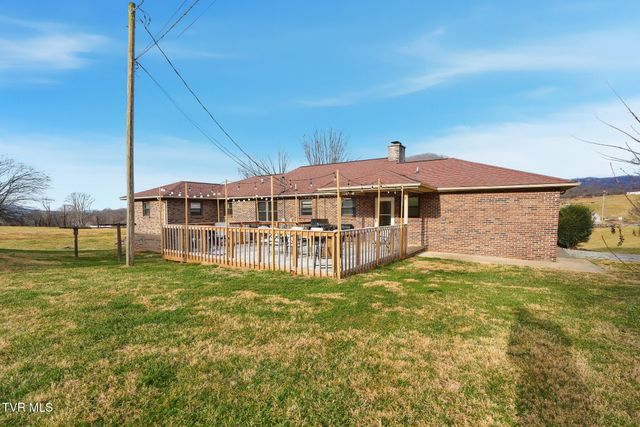 186 Kelly Coomer Road, Big Stone Gap, VA 24219