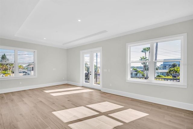 187 145TH AVENUE E 4, St Petersburg, FL 33708