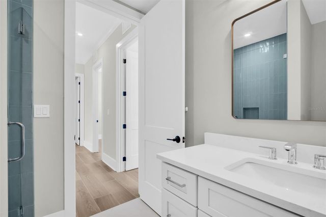 187 145TH AVENUE E 4, St Petersburg, FL 33708