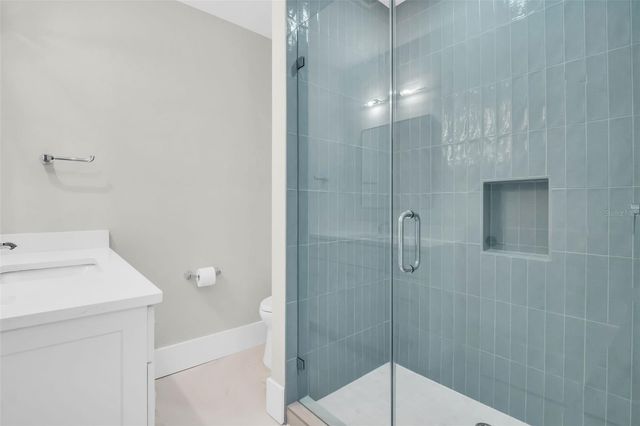 187 145TH AVENUE E 4, St Petersburg, FL 33708