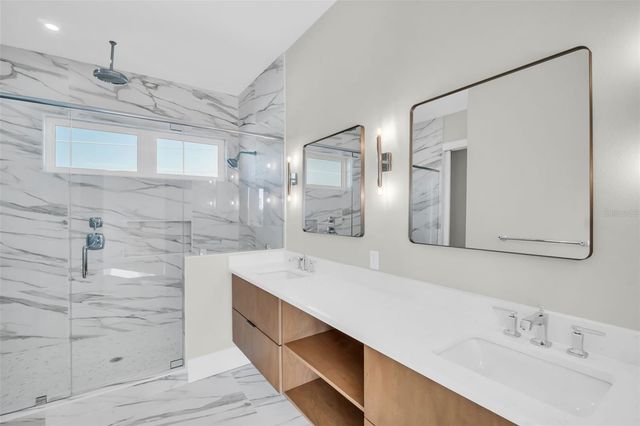 187 145TH AVENUE E 4, St Petersburg, FL 33708