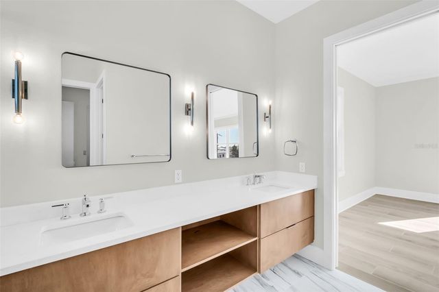 187 145TH AVENUE E 4, St Petersburg, FL 33708