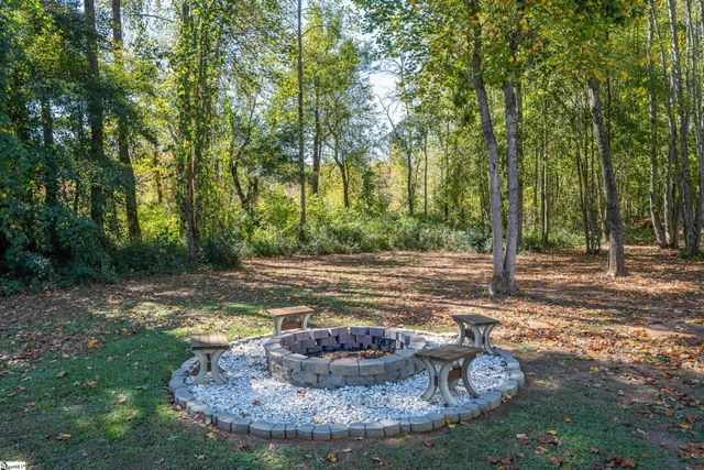 313 Groce Meadow Road, Taylors, SC 29687