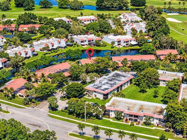 16273 Laurel Dr 7, Weston, FL 33326