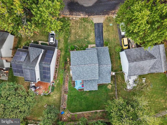 7536 CINNABAR TER, Gaithersburg, MD 20879
