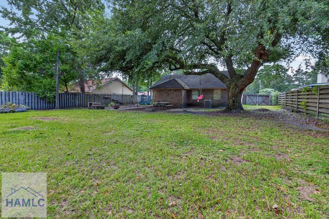 814 Lost Grove Lane, Hinesville, GA 31313