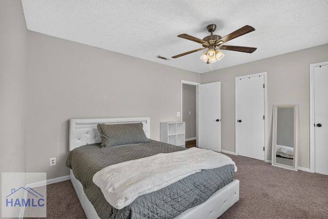814 Lost Grove Lane, Hinesville, GA 31313