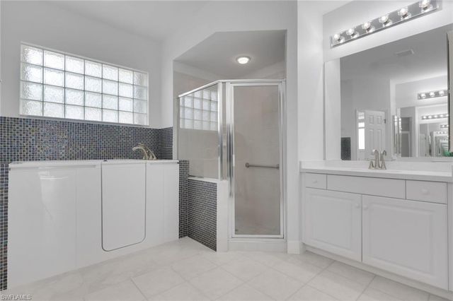 13717 Bald Cypress CIR, Fort Myers, FL 33907