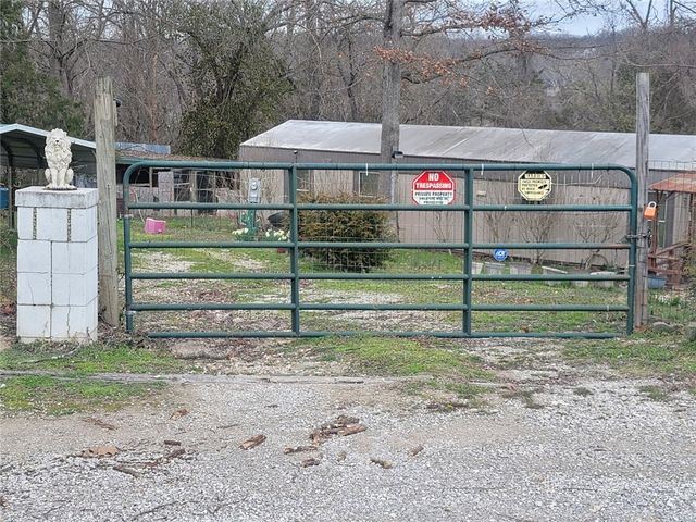 13082 Douglas Circle, Rogers, AR 72756