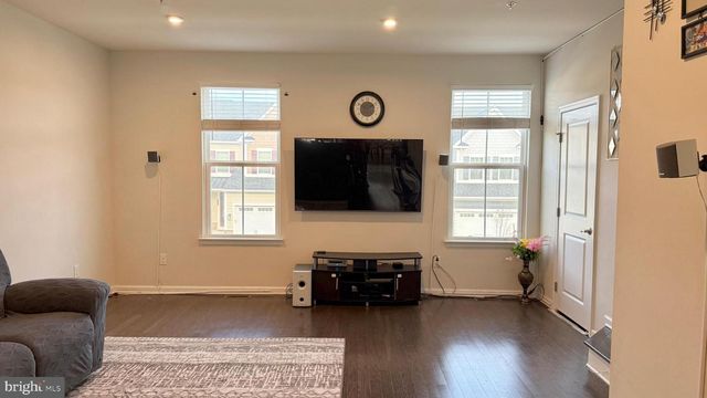 743 QUARRY RD, Malvern, PA 19355