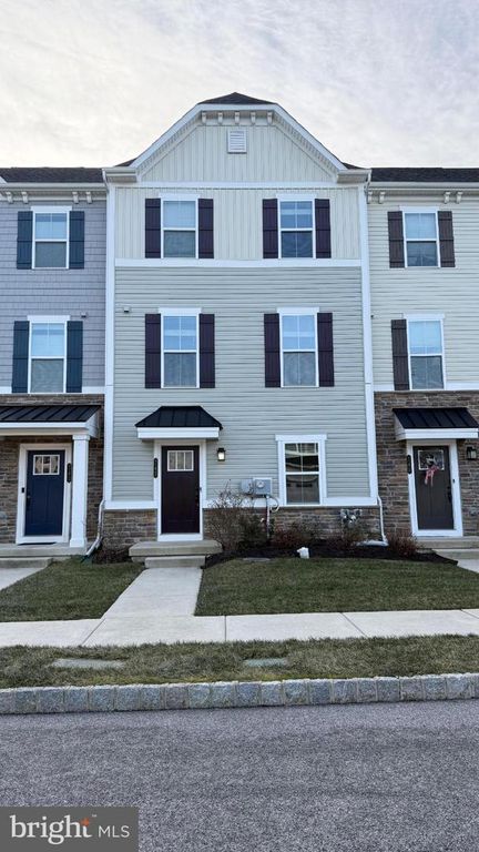 743 QUARRY RD, Malvern, PA 19355