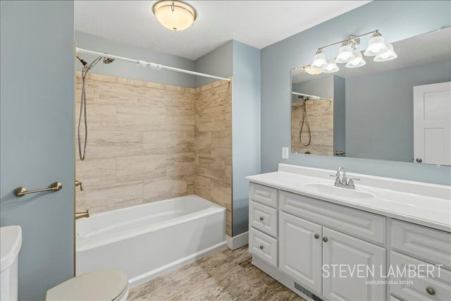1950 106th Avenue, Otsego, MI 49078