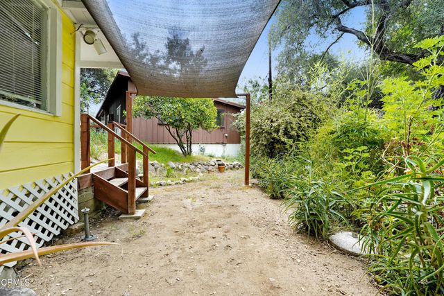 586 Los Rocas Drive, Sierra Madre, CA 91024