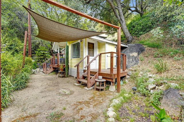 586 Los Rocas Drive, Sierra Madre, CA 91024
