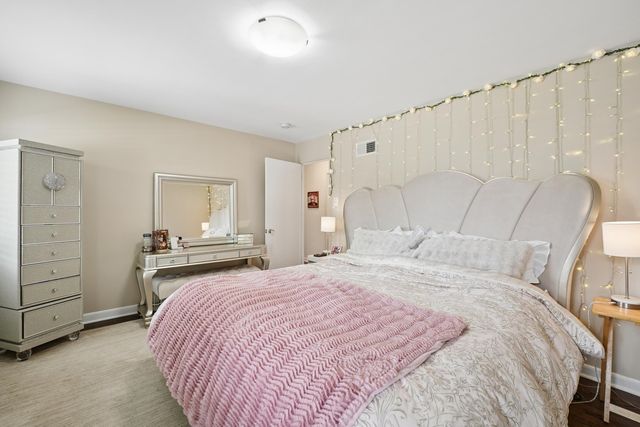 3546 Wenonah Avenue, Berwyn, IL 60402