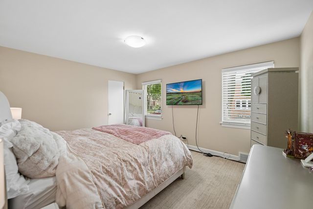 3546 Wenonah Avenue, Berwyn, IL 60402