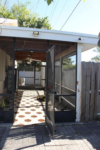 3240 SW 4th Street, Deerfield Beach, FL 33442